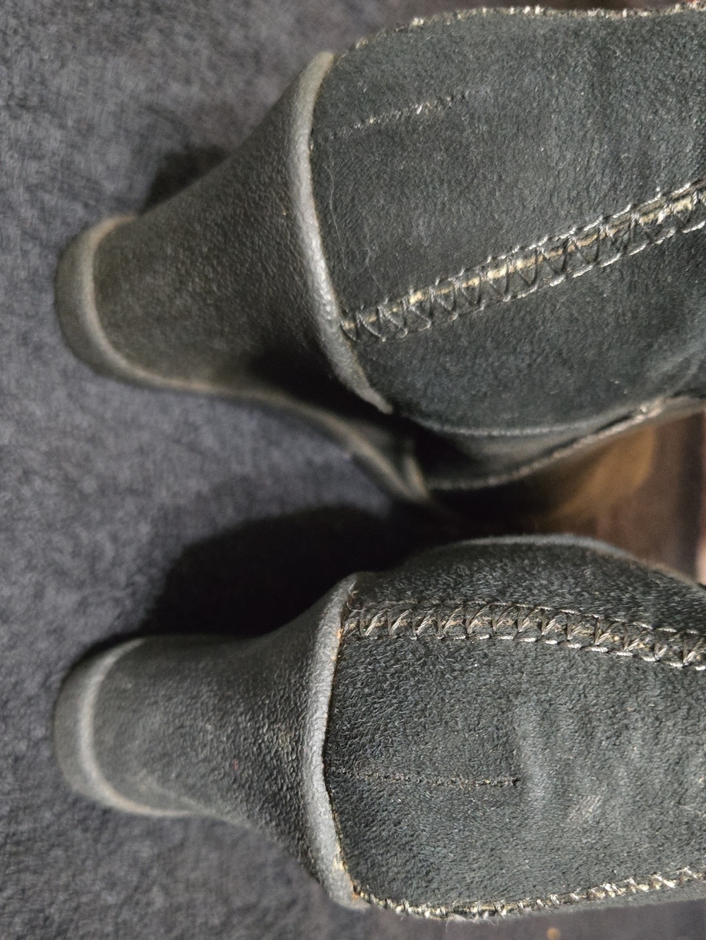 Lower East Side Women's Black Faux-Fur Trim Suede Wedge Boots, Size 7.5 - Picture 13 of 16